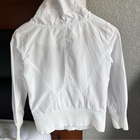 Armani Exchange AX cropped lightweight bomber jacket/blouse - Picture 4 of 7